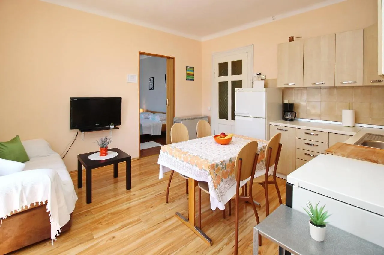 Apartment Kalcic Baška Chorwacja